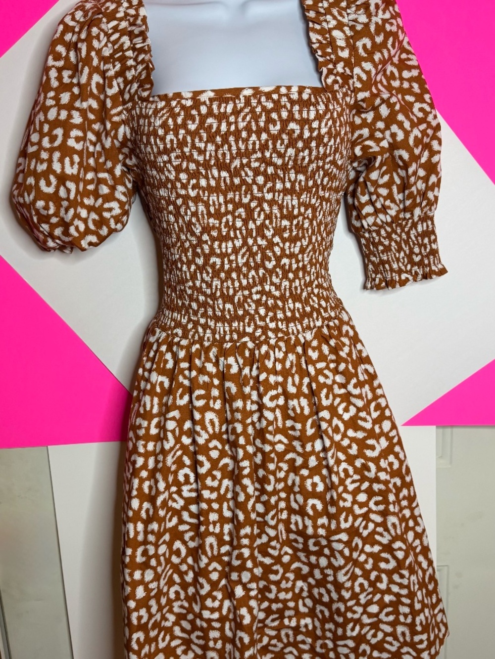 MSK Smocked Puff Sleeve Leopard Print Dress Large